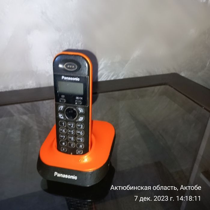 Цифровой беспроводной телефон Panasonic