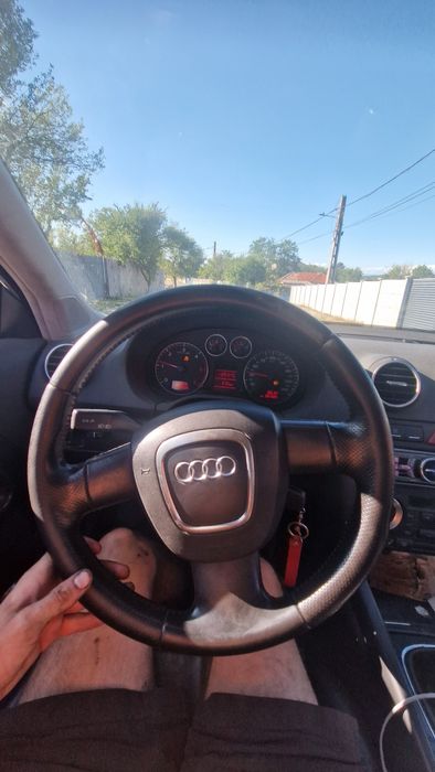 Vând Audi a3 8p 2.0tdi