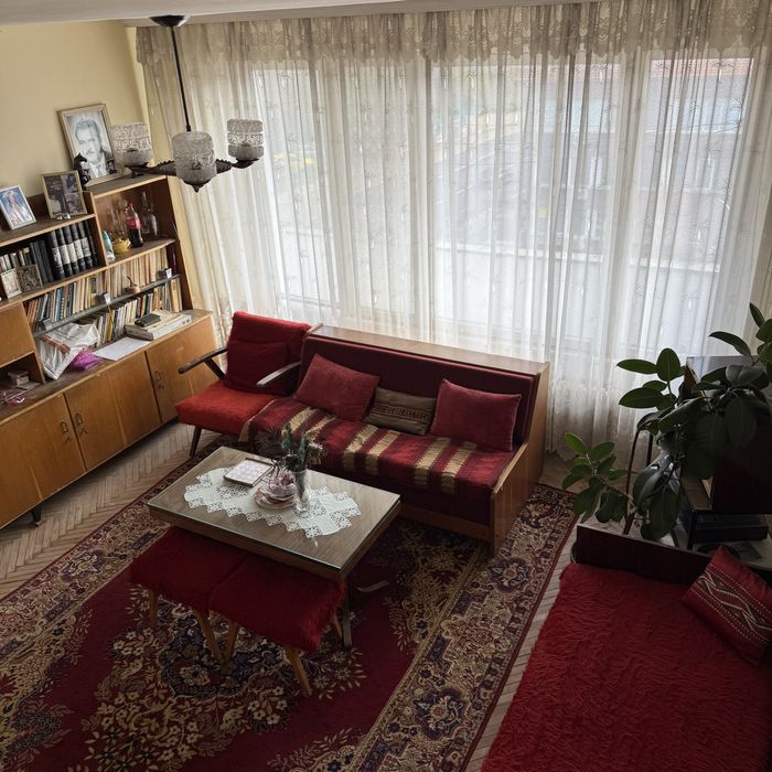 Продава се Тристаен апартамент в Смолян, Стар център - 85 кв.м за 989 €/кв.м - Снимка #12