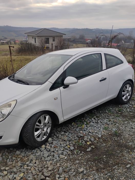 De vânzare Opel CORSA..