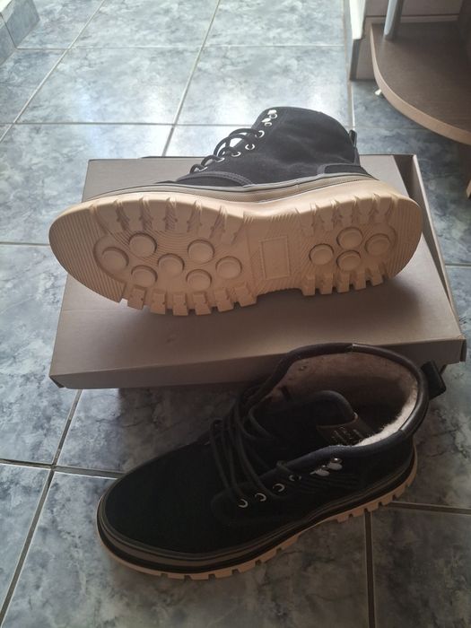 Vând ghete de iarnă