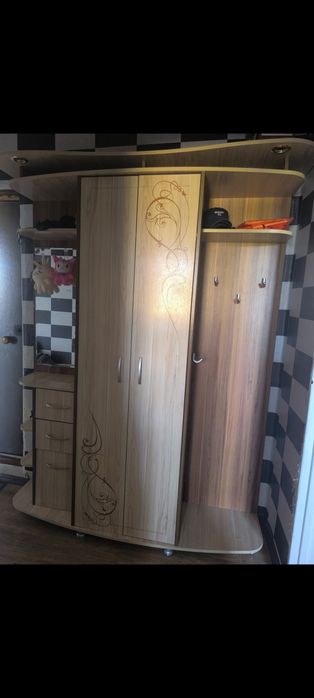 Прихожая 25 тысяч торг