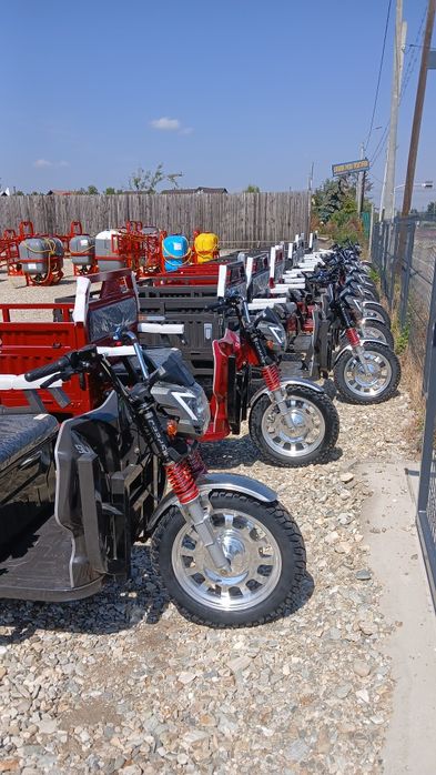 Triciclu electric autonomie 80 km