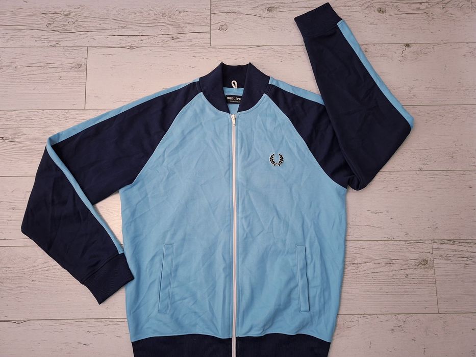Fred Perry-Ориг.суичър Нов!