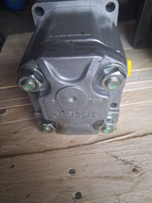 Pompe hidraulice de tractor
