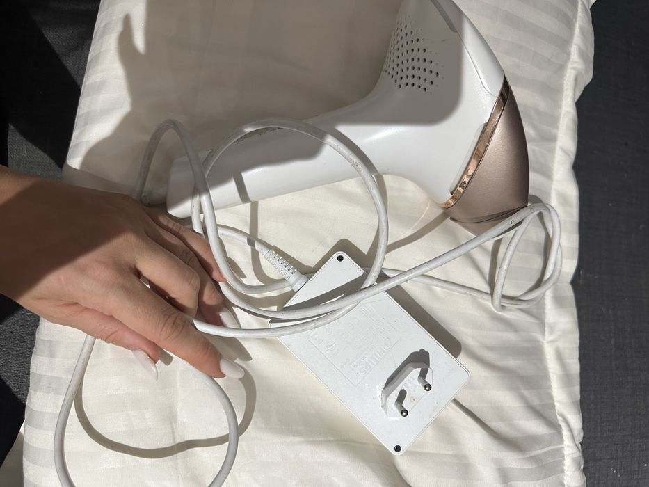Philips Lumea Prestige BRI956/00 – ca nou, folosit o singură dată!