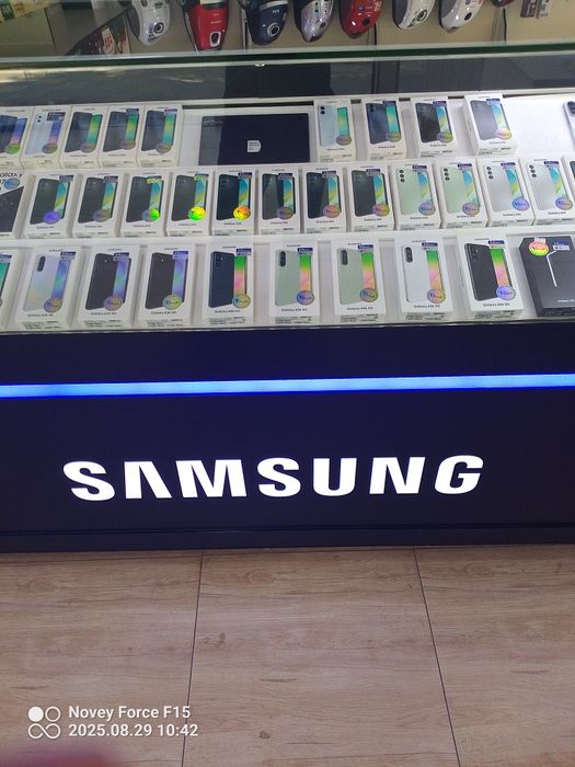 Samsung a16,1 yil kafolati bor,hotirasi 6/128,holati yangi,