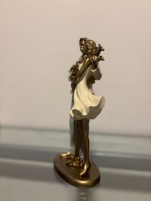 Statueta mire si mireasa