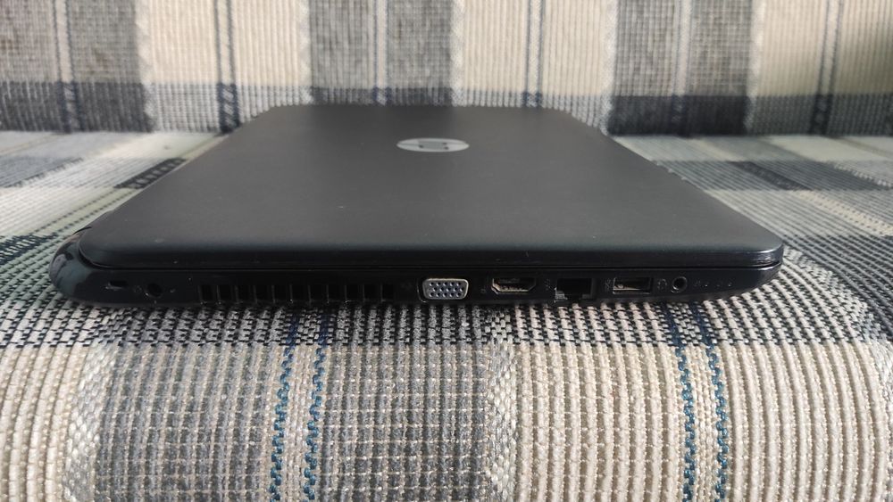 Лаптоп HP 255 G3