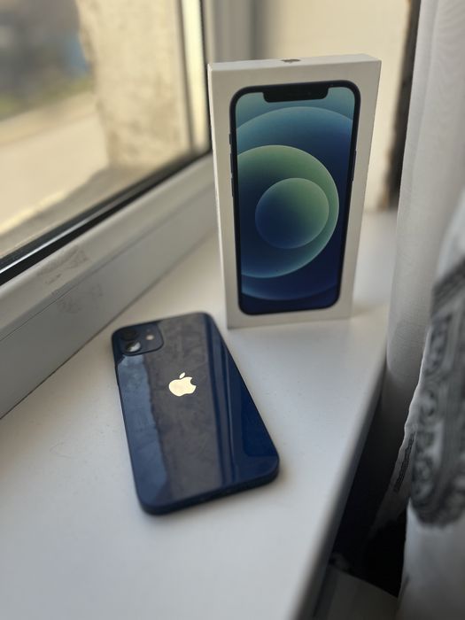 iPhone 12 blue 64gb