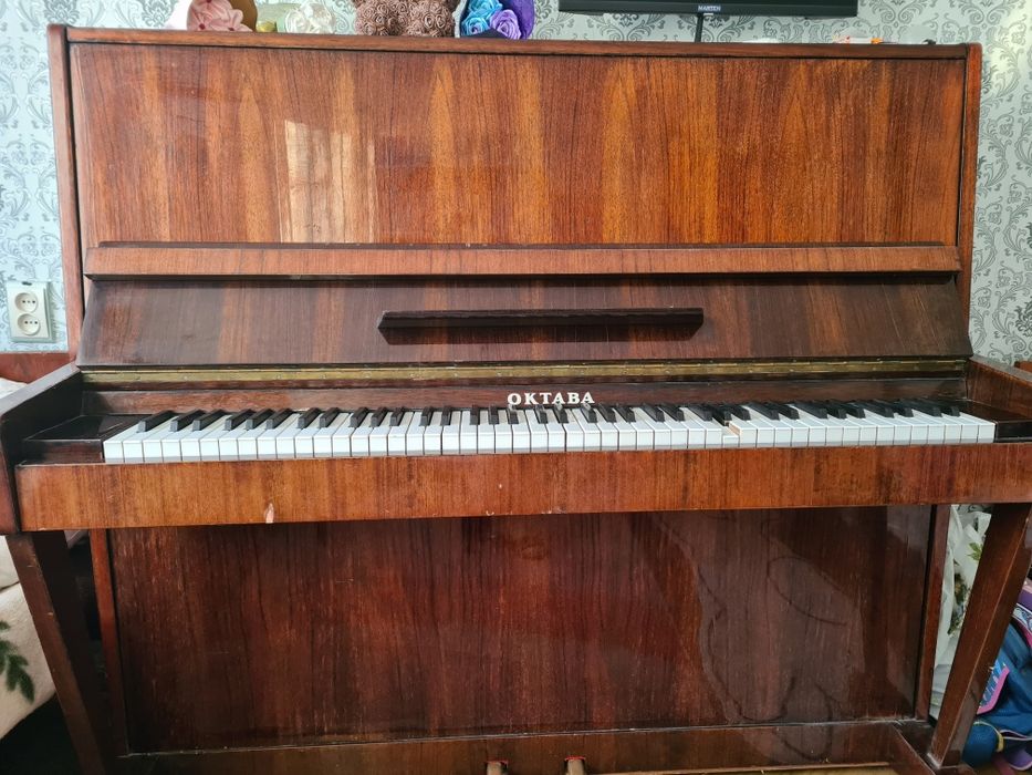 Продам фортепиано