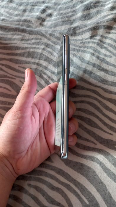 Huawei p40 pro като нов