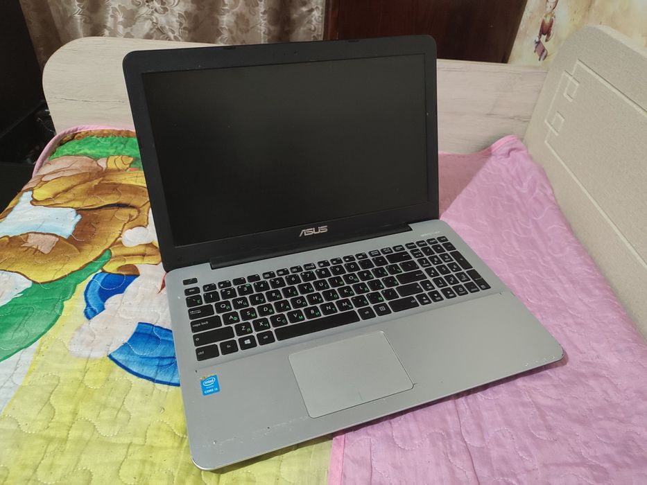 Ноутбук asus x555l