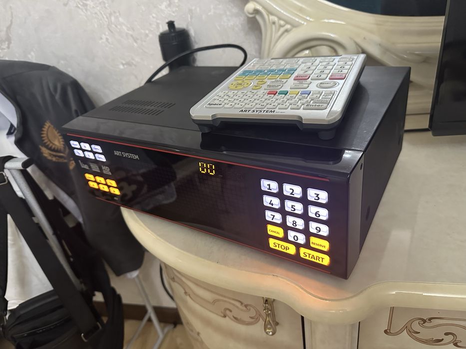Продам караоке Ast 100 отличном состояние
