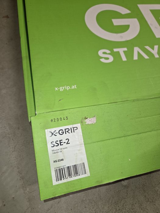 Vând mousse x-grip SSE-2 140/80-18, sau schimb cu mousse x-grip EH-2