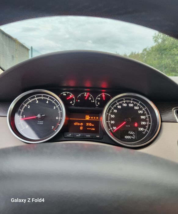 Dezmembrez Peugeot 508 1.6thp