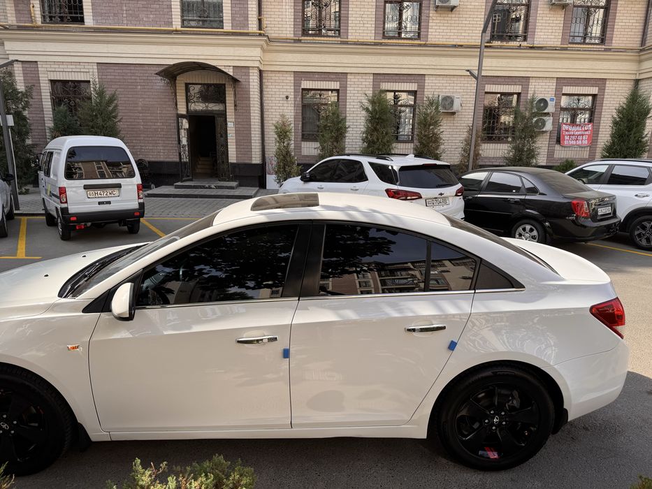 Lasetti Cruze cdx eng full pozitsa 2009 yil 230000 yurgan