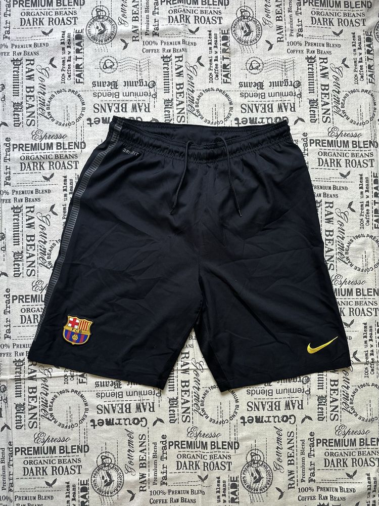 Nike Barcelona original къси гащи шорти.S