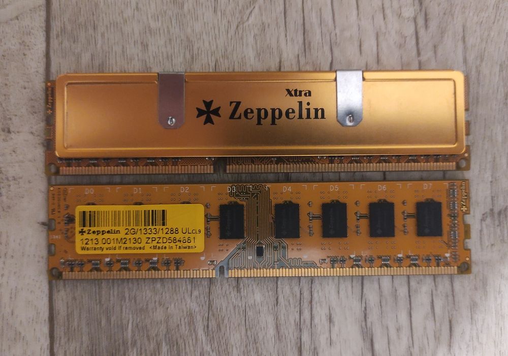 Оперативная память ОЗУ 4GB 2GB DDR3  zeppelin, pqi