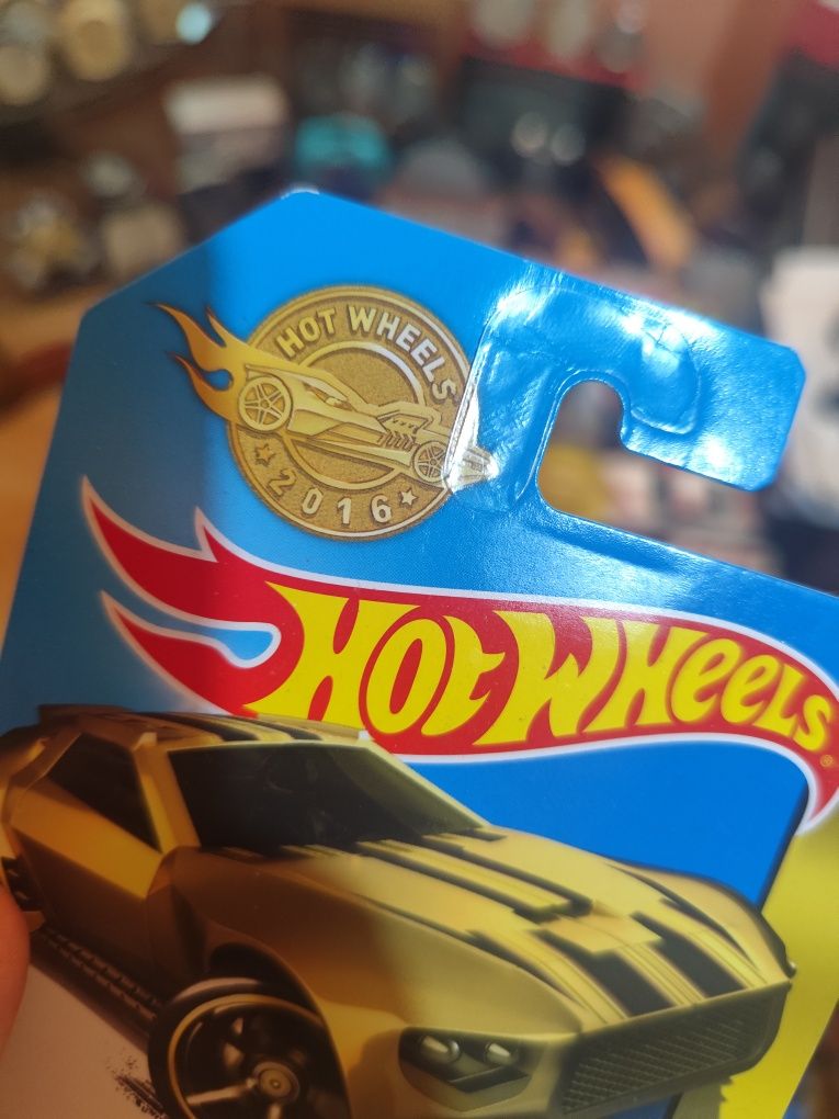 Количка Hot wheels лимитирана 2016 година