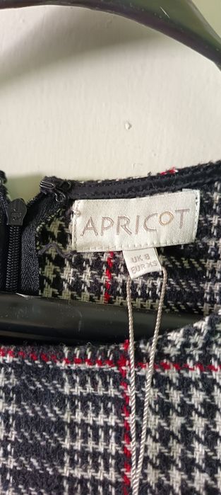 Дамска стилна рокля, стил  Шанел