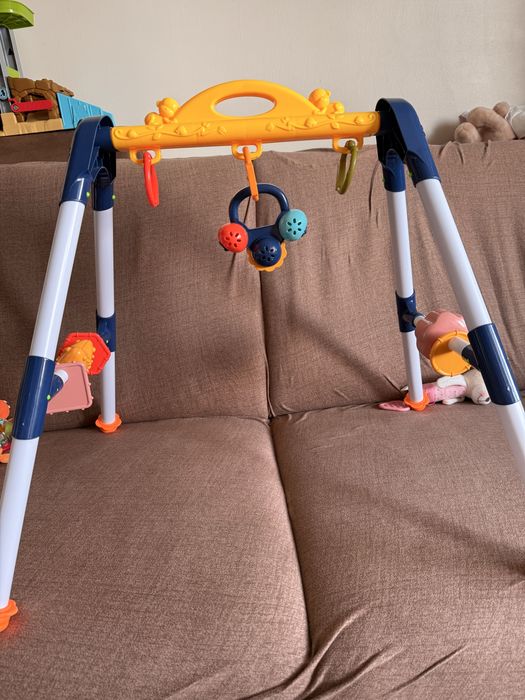 Шезлонг за бебе Chicco+ преносима активна гимнастика