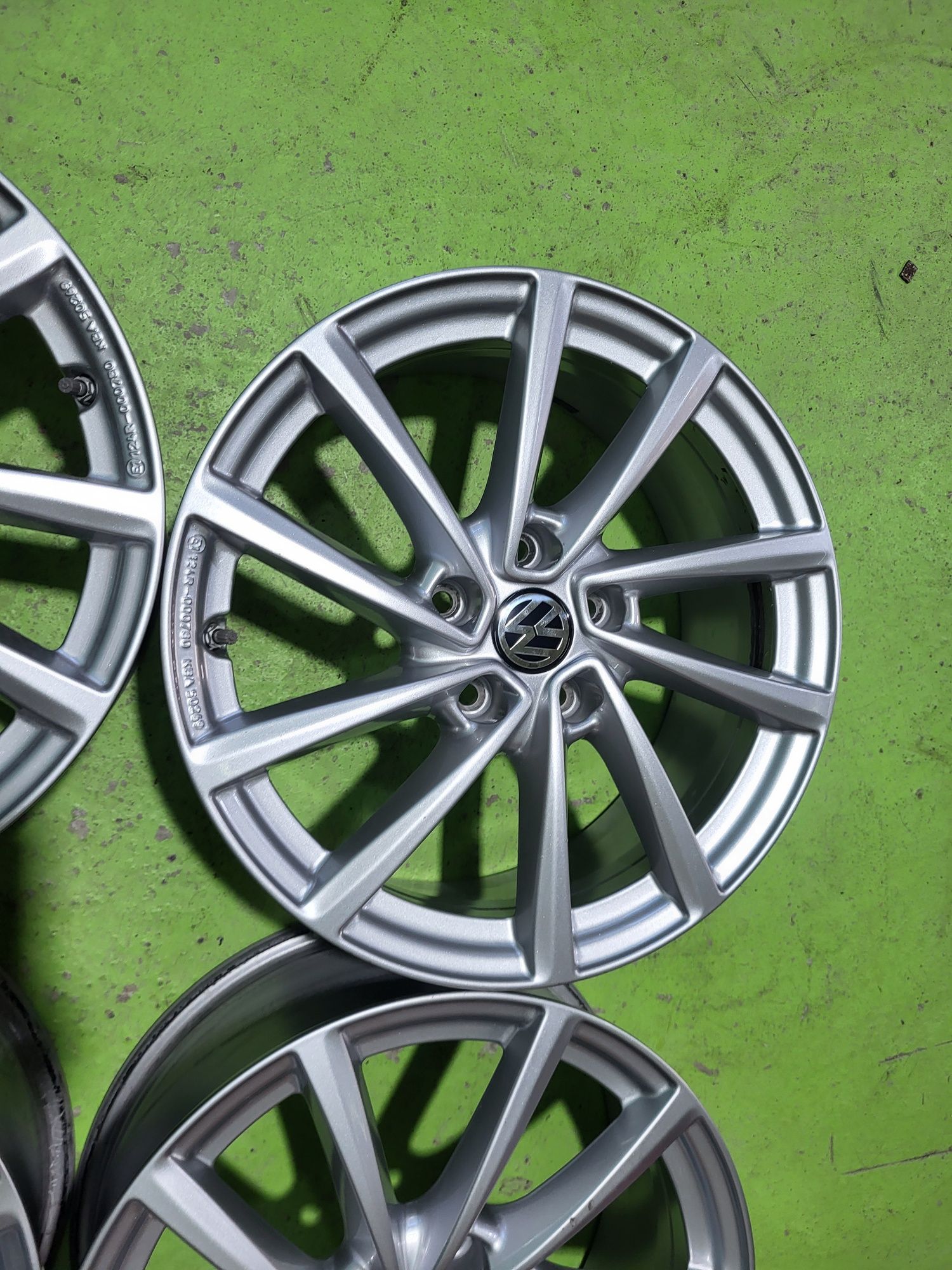 17 5x112 Vw Golf Touran Caddy Skoda Audi 5х112