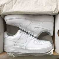 Air Force 1 Triple White 36-45 [Verificare Colet]