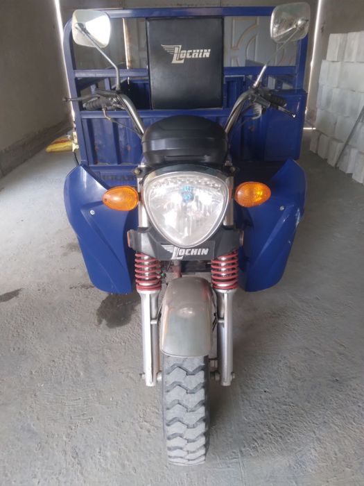 Lochin rusumli mototskl Sotiladi srochnaaaaa