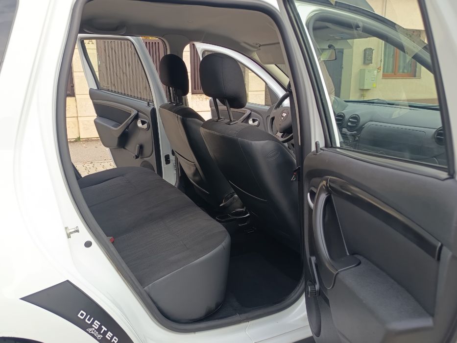 Vând Dacia duster 4×4 euro5