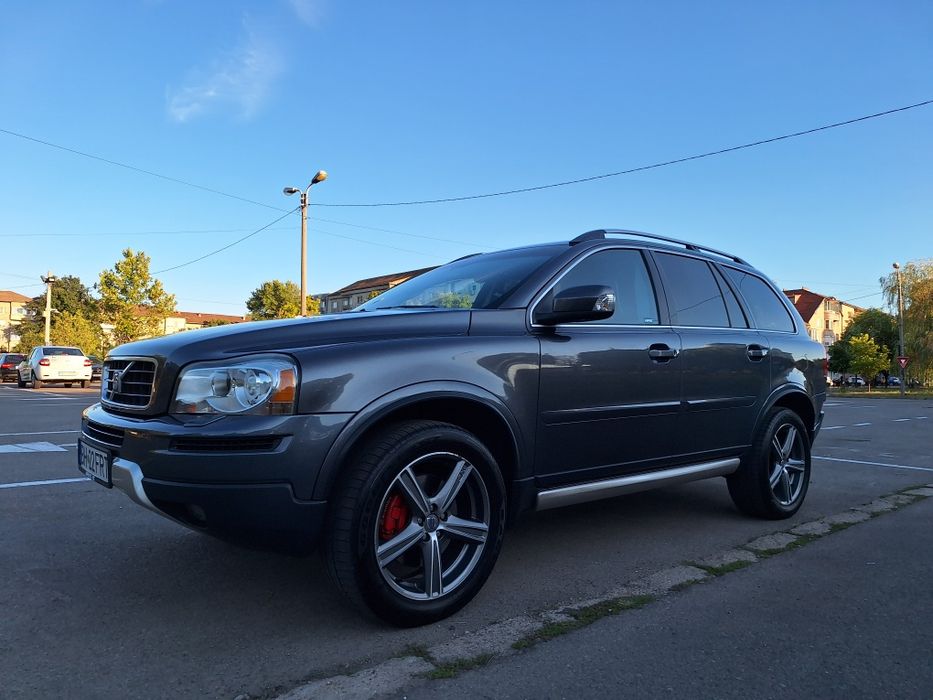 Vănd Volvo XC90 D5 AWD R Design  7Locuri