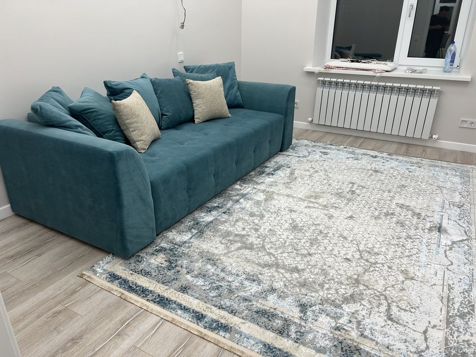 Продается диван в хорошем состоянии