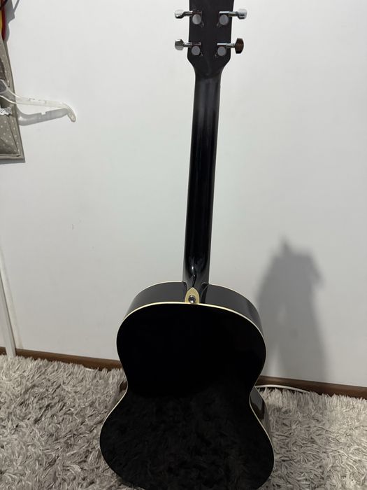 Chitara acustica