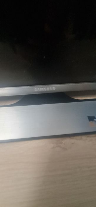 Tv-monitor samsung  de 81'perfect funcțional