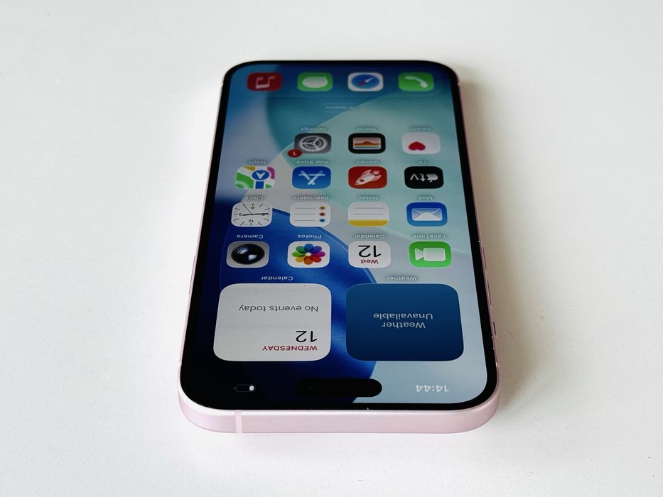 Iphone 15 Plus 128GB Pink Гаранция 6 месеца