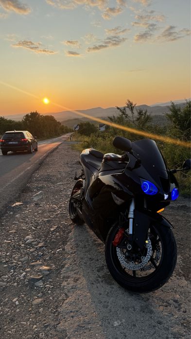 Kawasaki ZX6R 2007 - impecabil