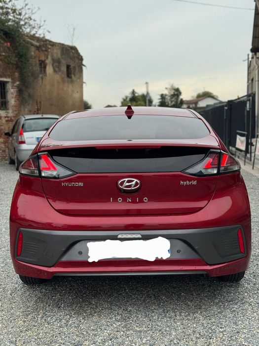Hyundai Ioniq Hibrid 2021