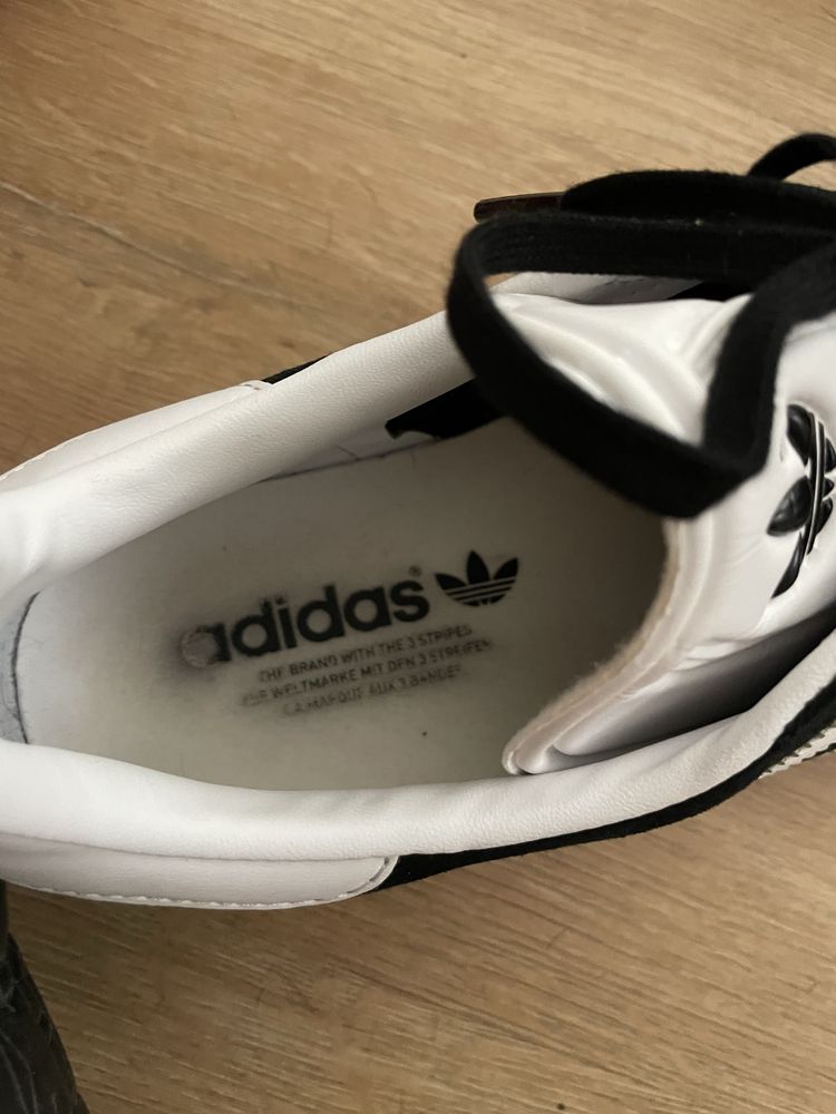 Adidas обувки оригинални
