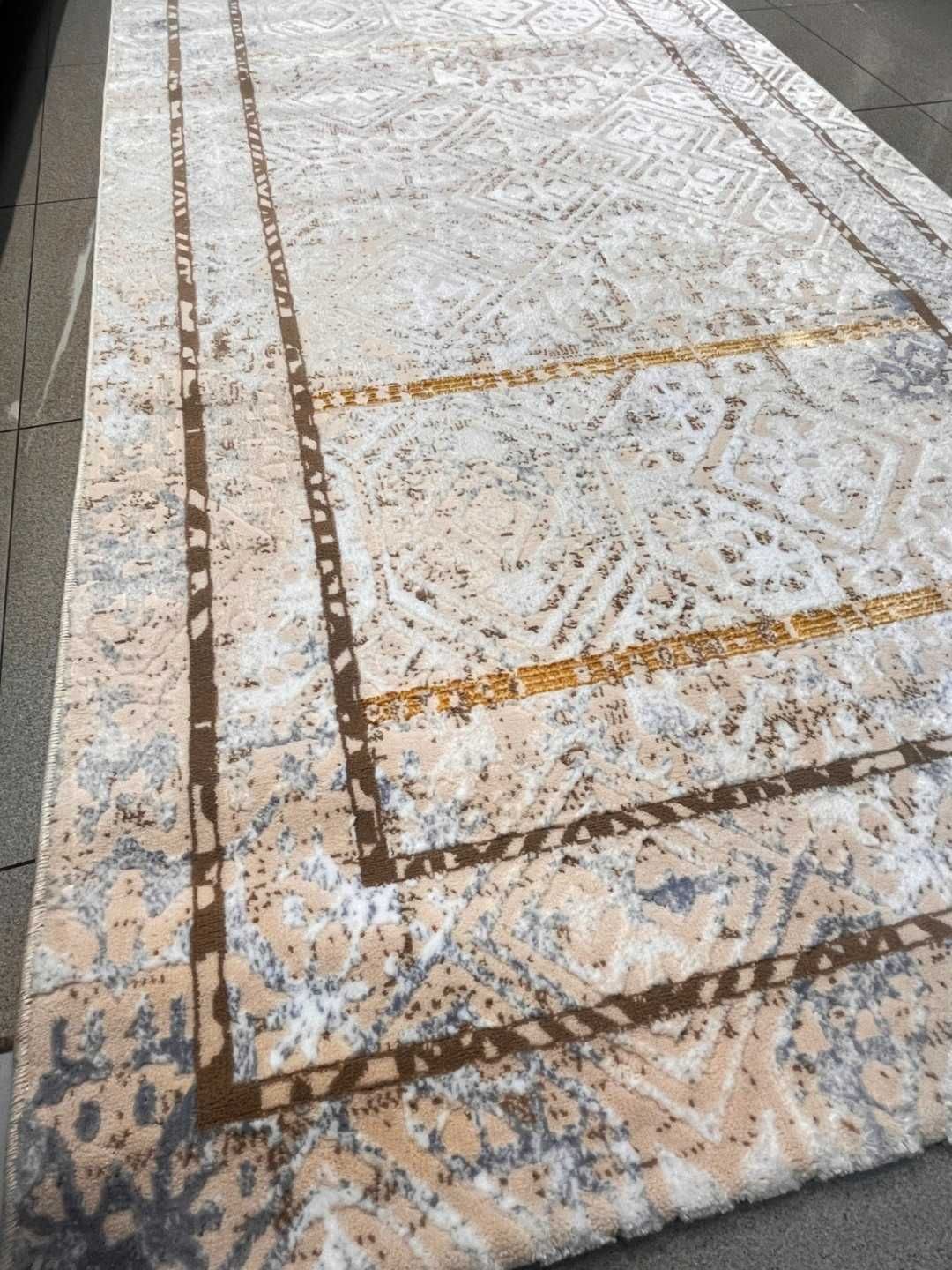нов килим , Модерен дизайн, бежов цвят, 100x200 cm, Марка: Kilim Point
