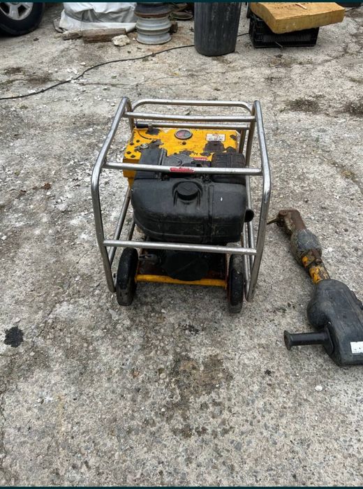 Хидравлична станция с къртач ЈСВ Хонда HONDA двигател