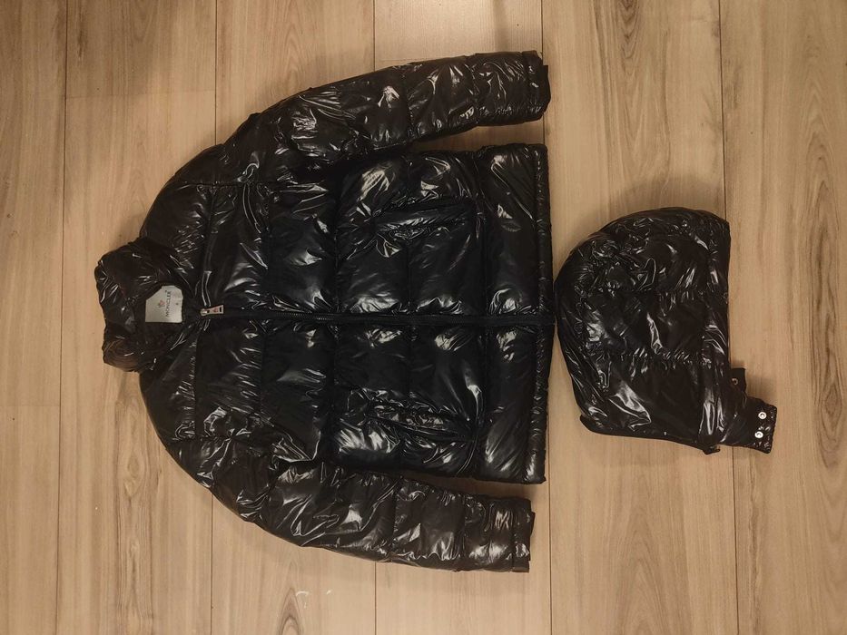 Vand geaca noua marimea S