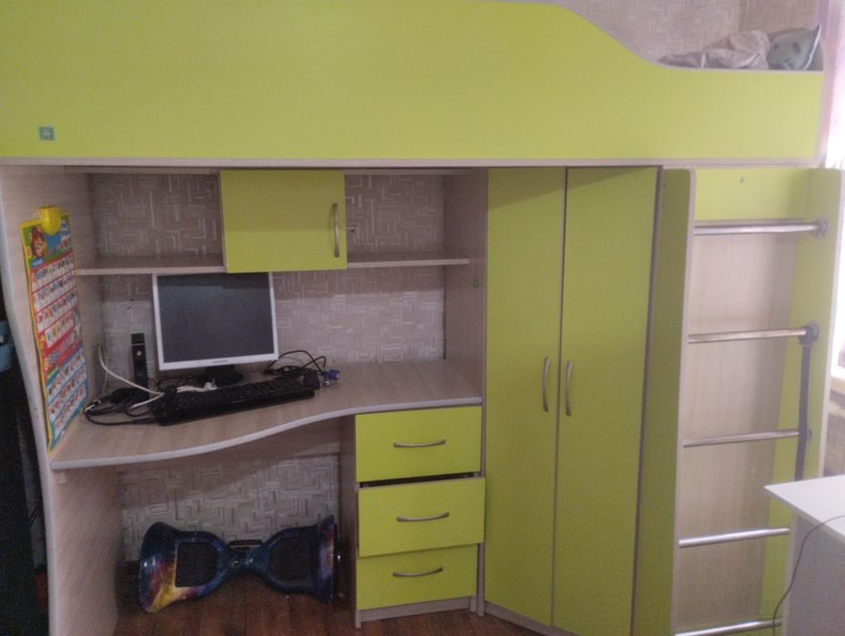 Кровать чердак. В отличном состоянии