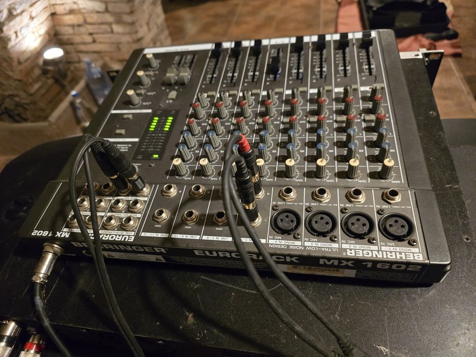 Mixer pasiv Mackie Dfx12 Nou!/Behringer Dx1000/Mx1602/Bas activ Mpa Ma