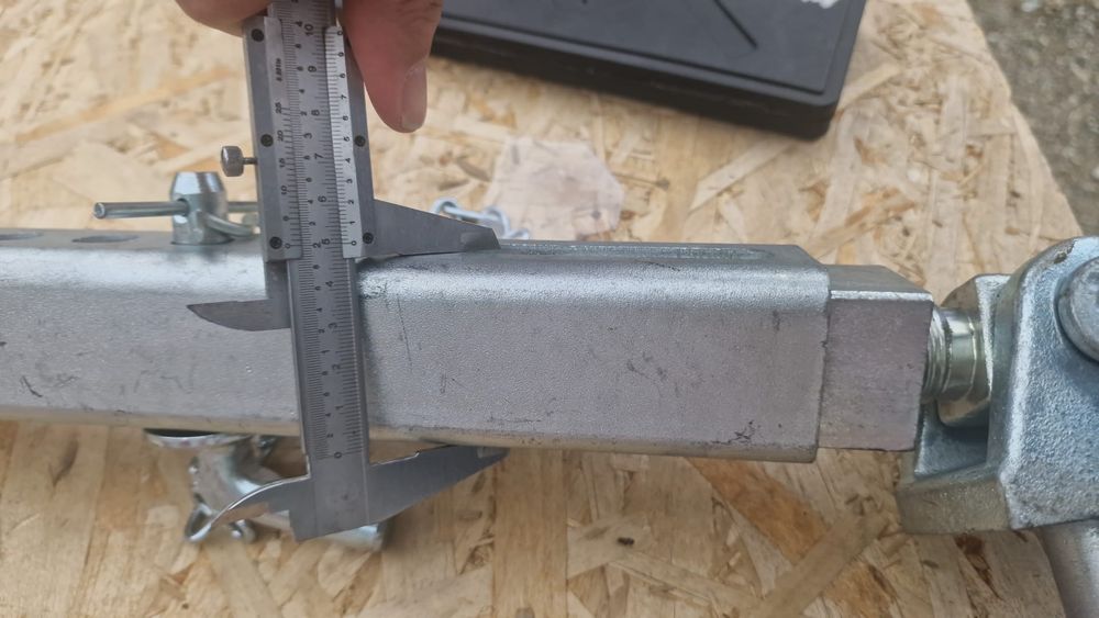 Ancora stabilizator pentru tractoare Case.

Compatibila cu urmatoarele