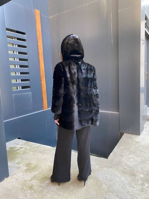 Шуба норковая черный бриллиант