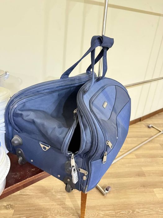 Сумка чемодан дорожная