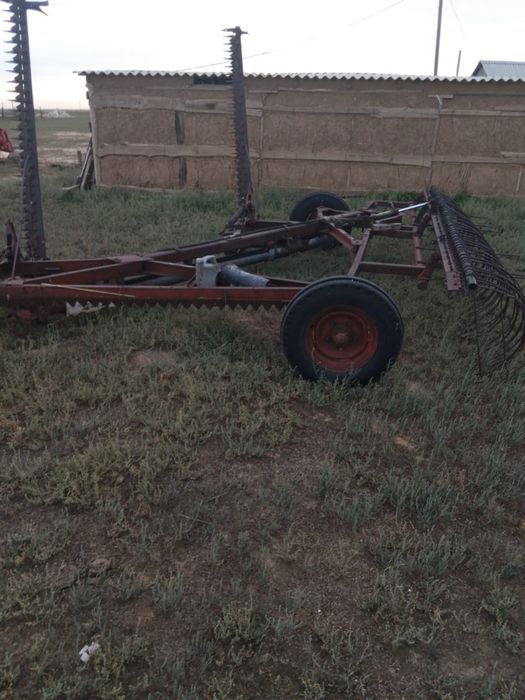 Продам МТЗ-80, касилка