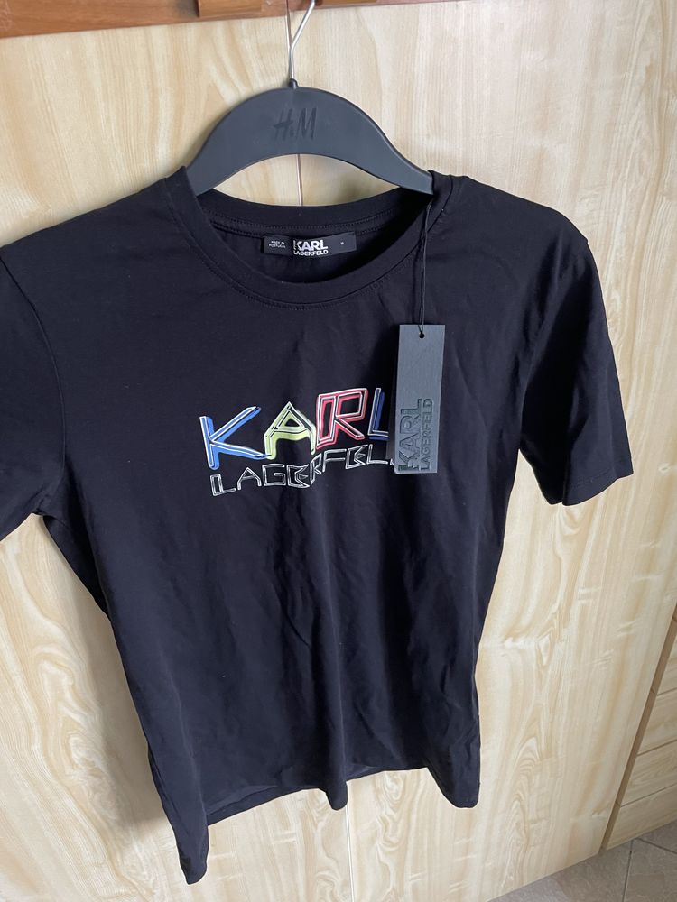 Нова Karl Lagerfeld тениска с етикет