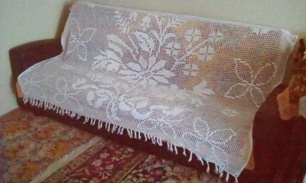 Obiecte din macrameu cu o vechime de peste 60 de ani