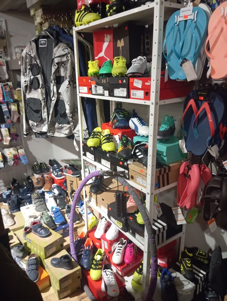 Продавам бизнес оригинална стока от Outlet магазин